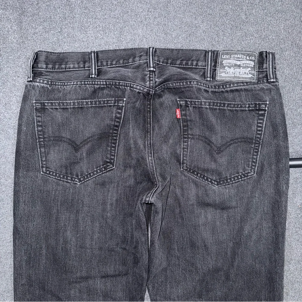 Levi’s 559 Relaxed Straight Black Jeans Men’s 38x32 Red Tab Classic Denim